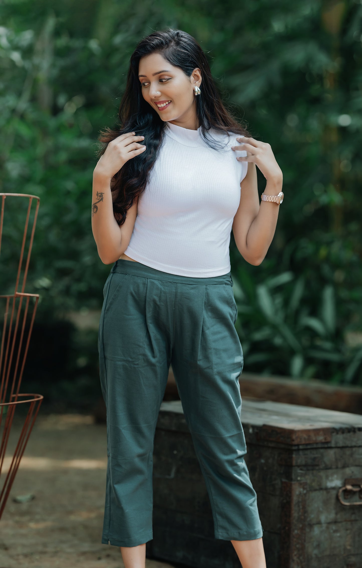 Organic Cotton Canvas Trousers - Green